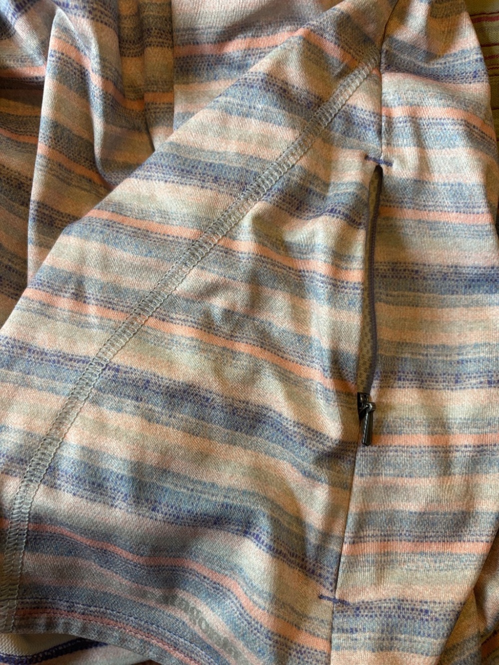 Patagonia Sun Shirt Hoodie - Picture 3 of 4
